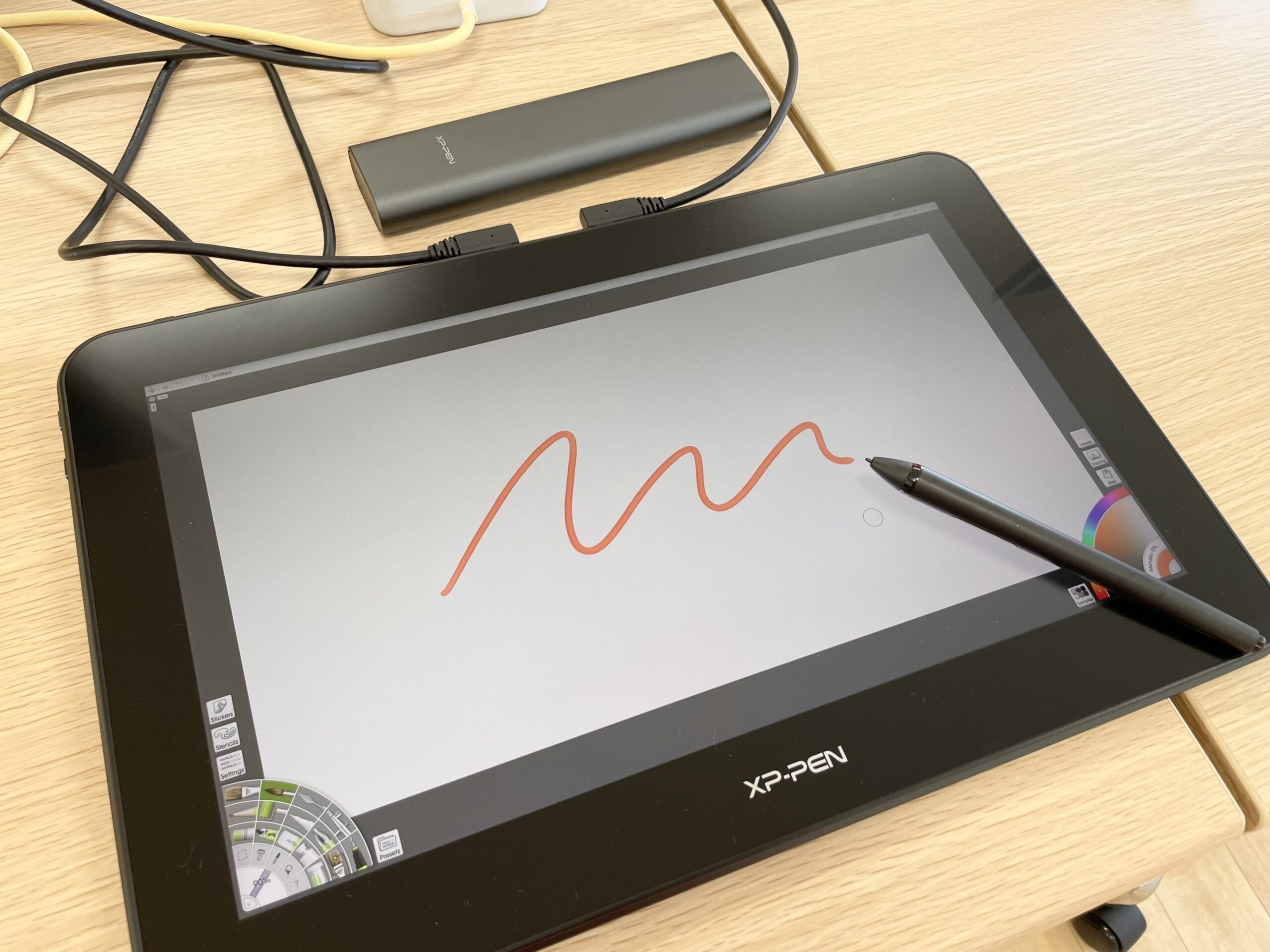 液晶ペンタブレット